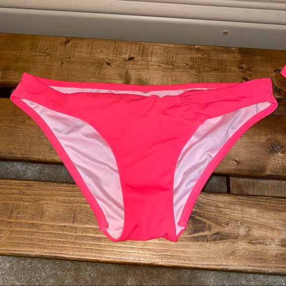 *FREE SHIPPING* Victoria’s Secret Swim bottoms - Picture 3 of 6